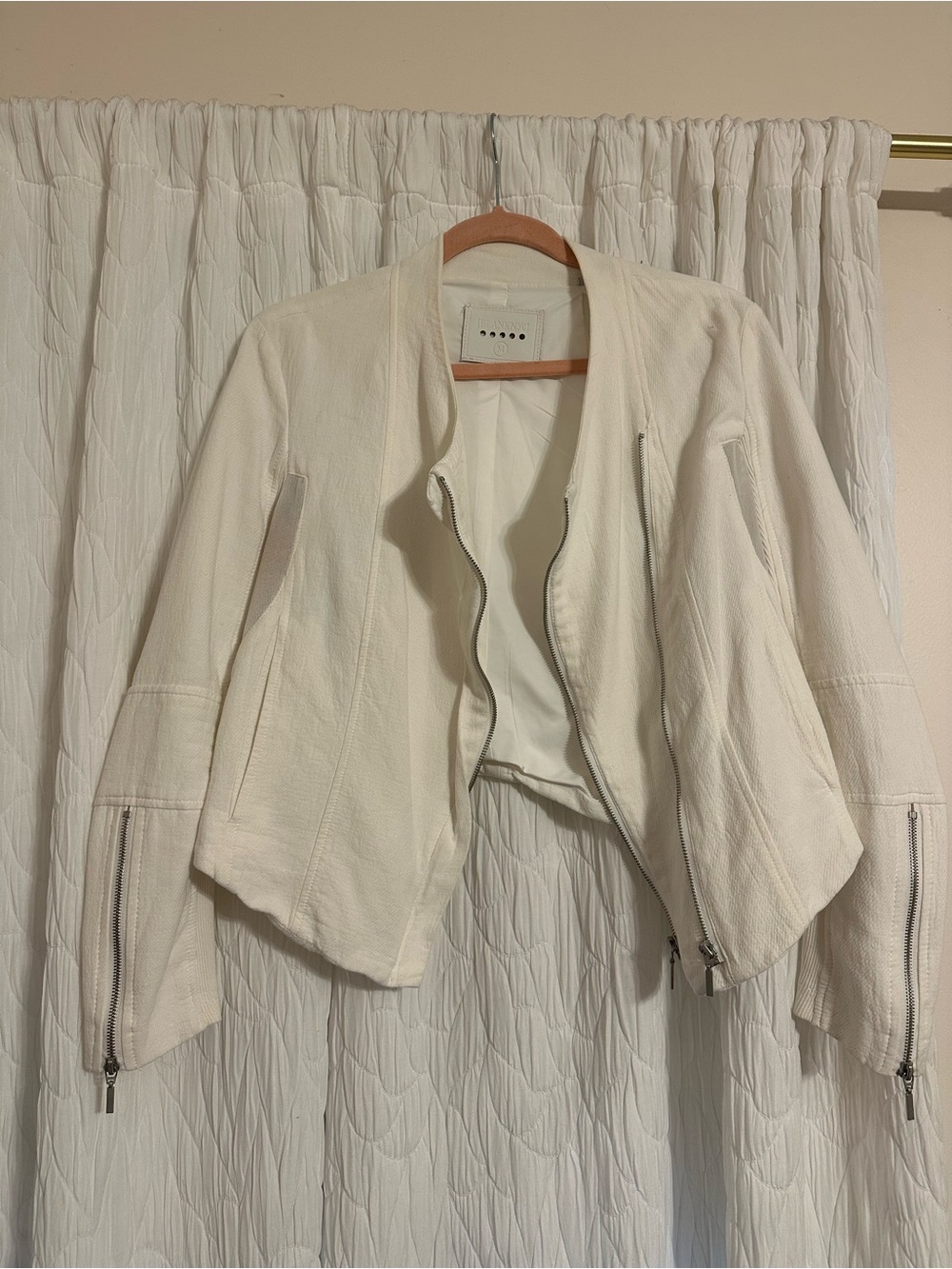 Blank NYC Women's Off-White Zip-Front Textured Moto Jacket